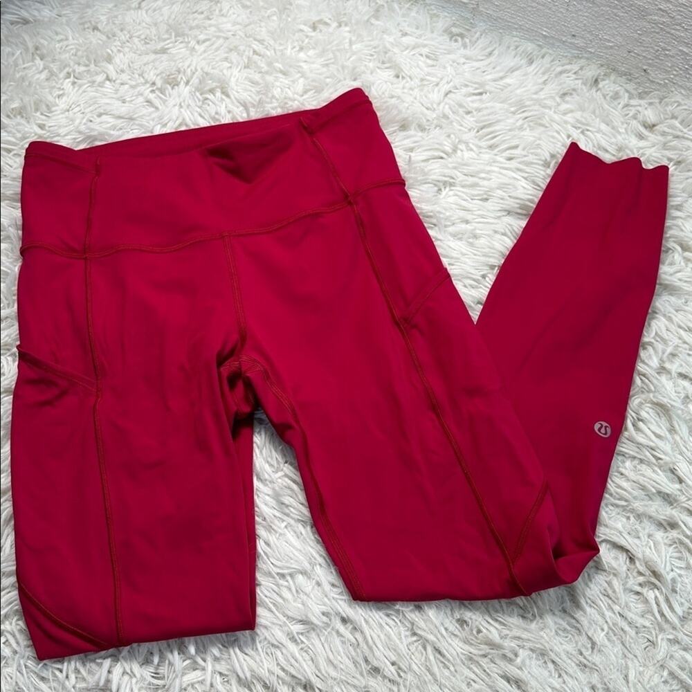 Lululemon Fast & Free 7/8 Tight II *Nulux 25" Ruby Red